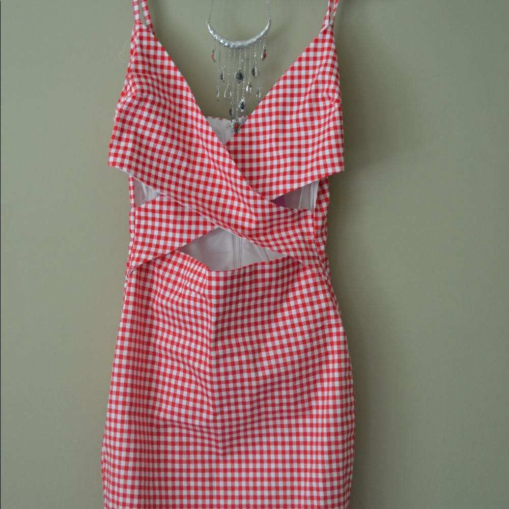 Mini dress! Super cute